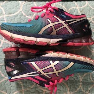 Asics Shoes - Asics.. size 7.5 EUC Asics Shoes - Asics.. size 7.5 EUC